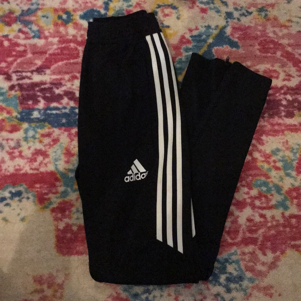 Adidas joggers